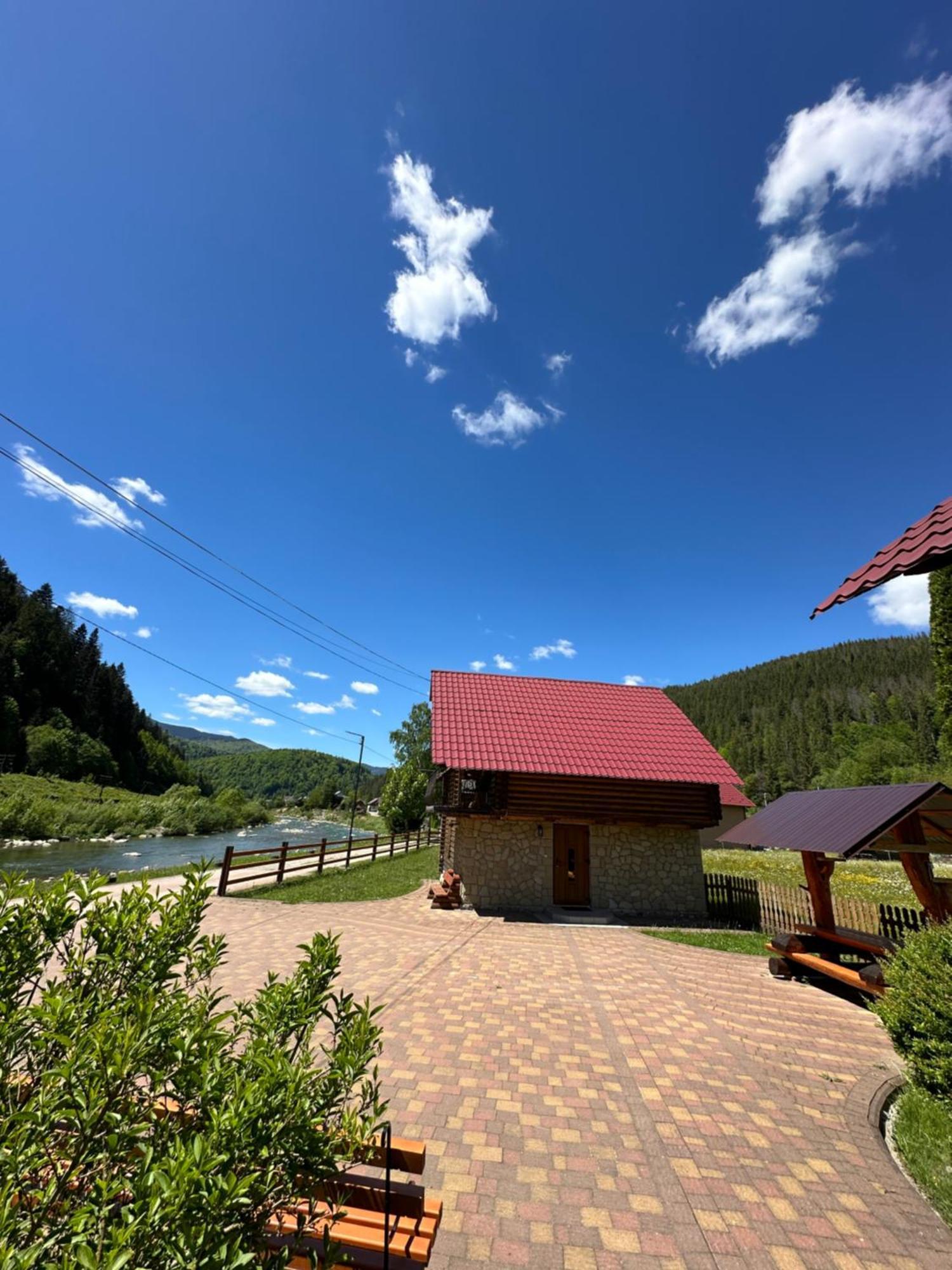Садиба "Джерело" Yaremche Exterior photo